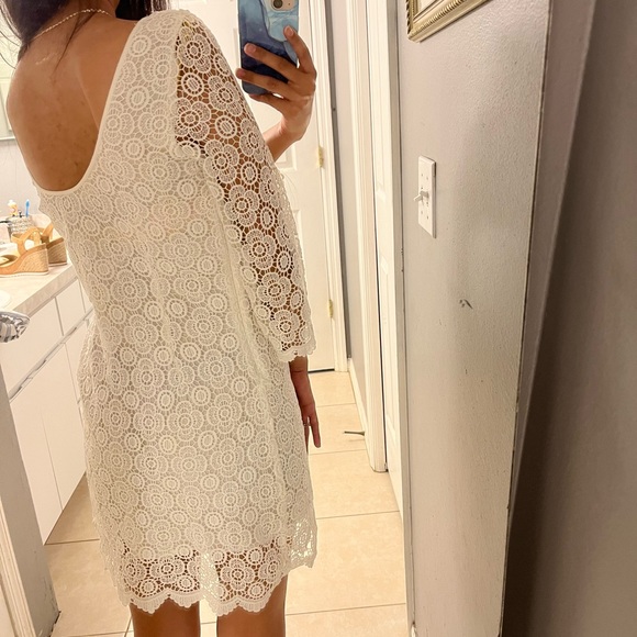 Lace Dress - Picture 2 of 5